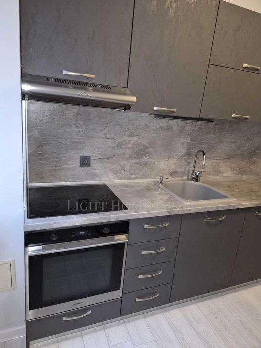 Продава се Тристаен апартамент в Пловдив, Кючук Париж - 68 кв.м за 1185 €/кв.м - Снимка #4