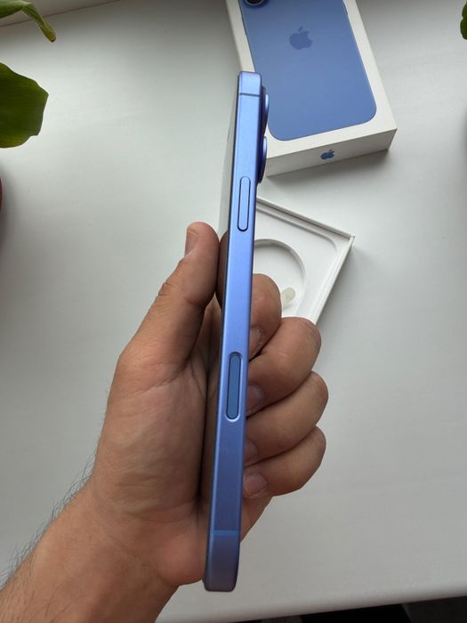 Iphone 16 Plus (128GB) (Ultramarine) (100%)