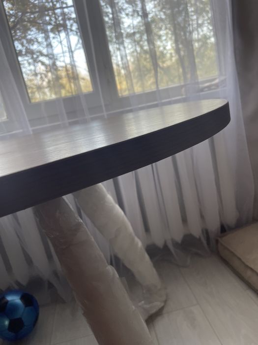 Стол на 8-10 человек