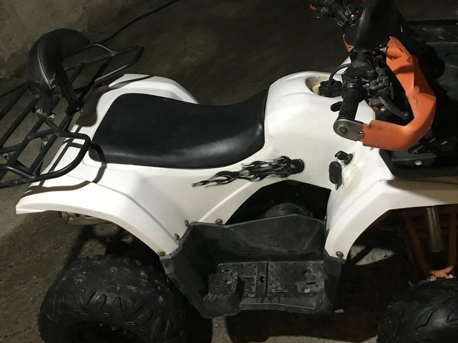 Vând atv 125cc..