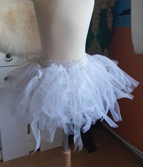 Fustita tutu culoare alba marimea 128