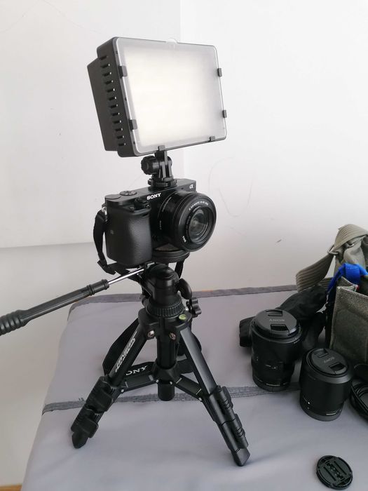 Фотокамера Sony Alpha 6000