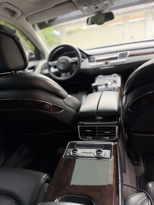 AUDI A8 2012 — imagine 3