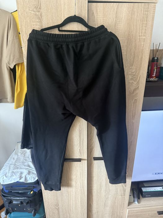Pantaloni young rich