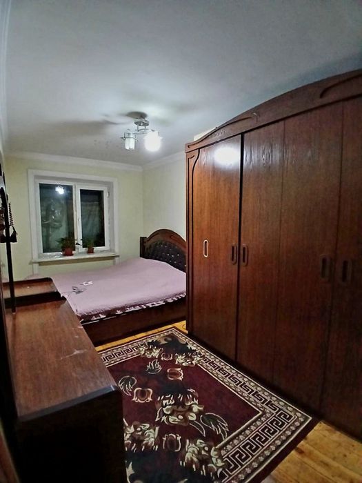 Mirobod Tumani Talimarjon 10 Dom 3 xonali 4 etaj