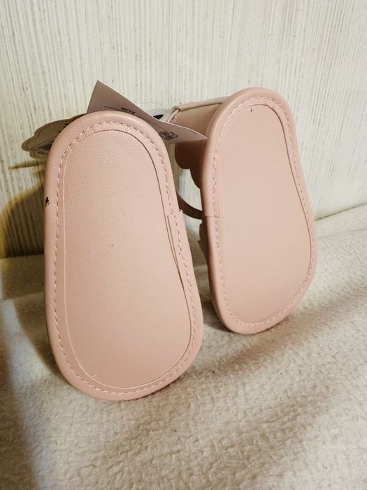 Бебешки буйки обувки Великобритания 3-6 месеца