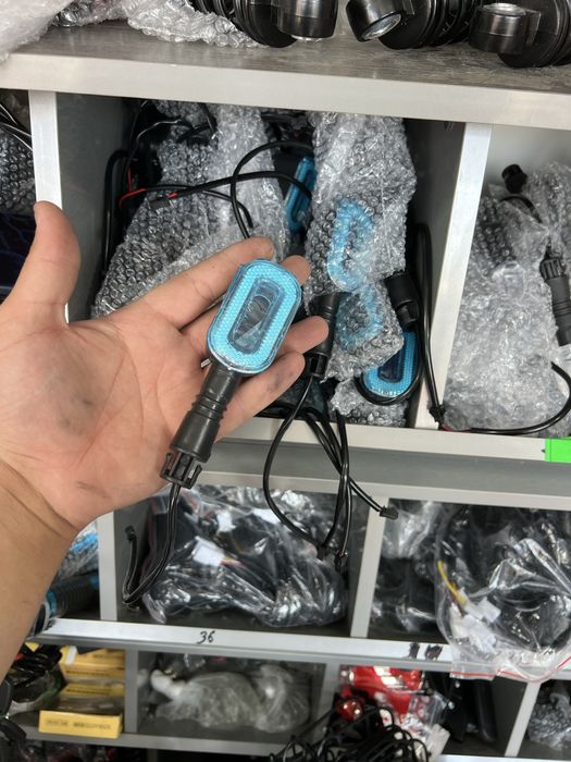 skuter  mototsikl motorol lar yoritgichlari (fara)