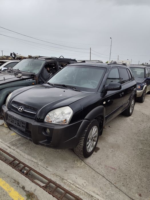 Dezmembrez Hyundai Tucson 2.0d d4ea și 2.0 benzina