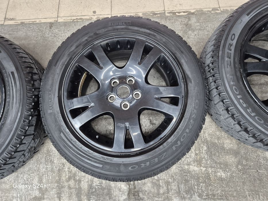 Джанти 19 + гуми Pirelli Scorpion Zero за Land Rover