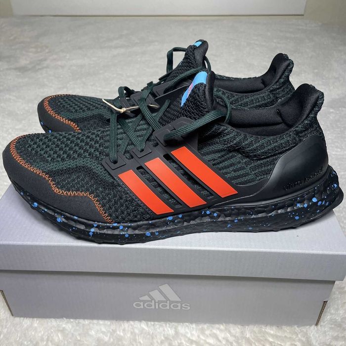 Оригинални спортни обувки  ADIDAS ULTRABOOST 5.0     EU38 2/3
