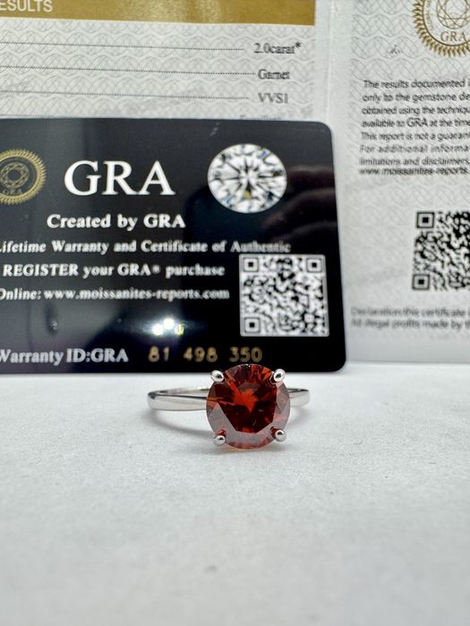 Сребърен пръстен с мойсанит (Диамант) 2 карата