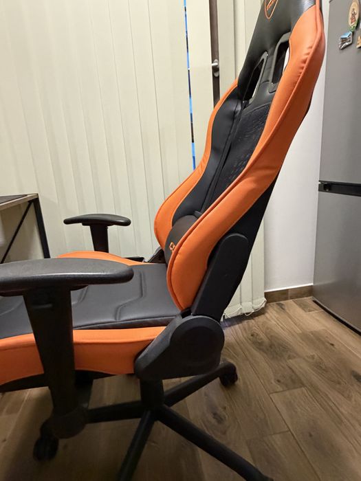 Гейминг стол COUGAR