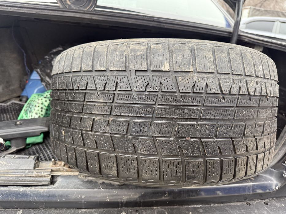 Зима ризина 255/35/18