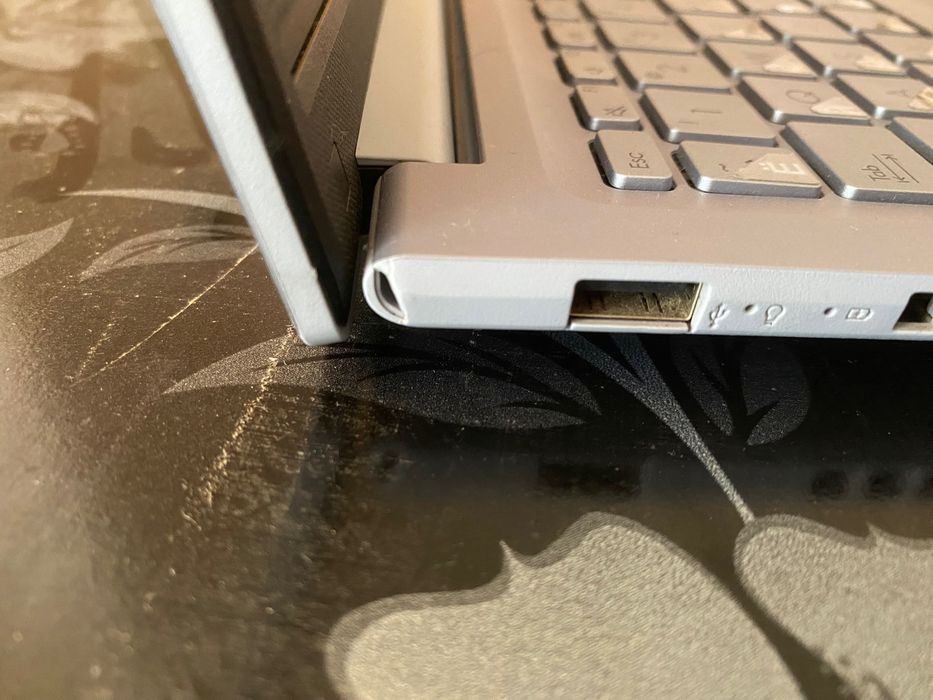 ASUS Vivobook i5-1240P б/у