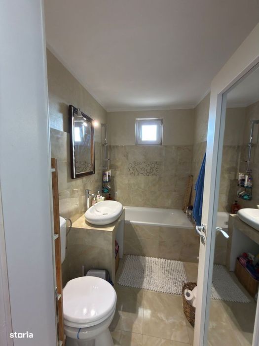 2 Camere,Precista-zona mall