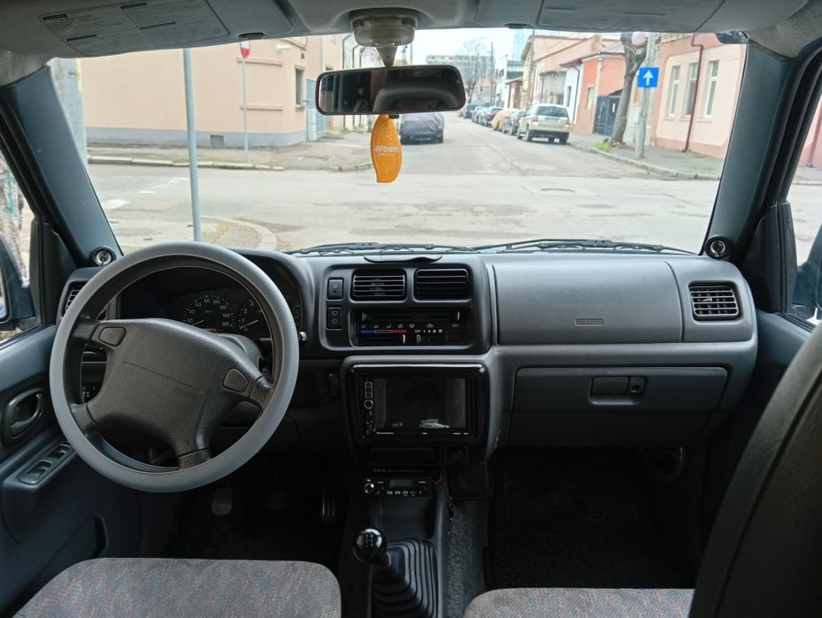 Vand/Schimb Suzuki Jimny 1.3 benzina