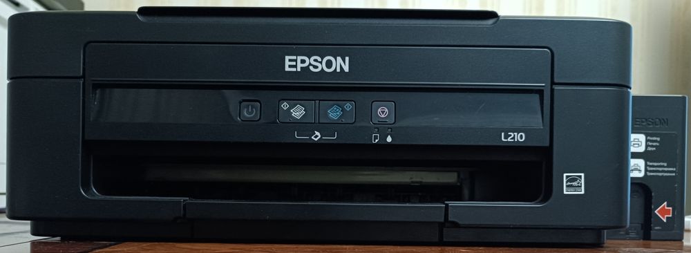 Epson L210 б/у на запчасти