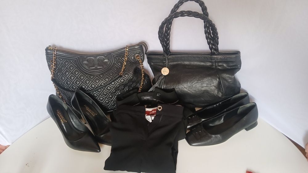 Max Mara, Tory Burch, Furla- €40