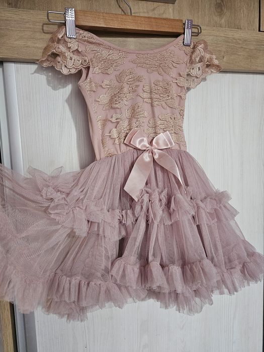 Детска рокля рр 4г.-5г.