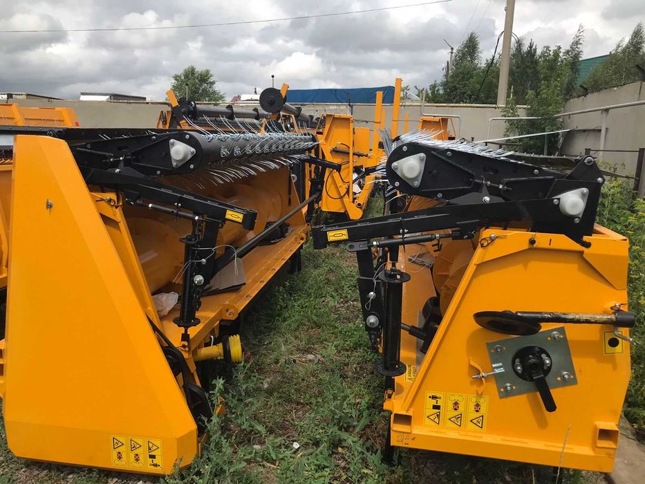 Платформа-подборщик пп-3,4 на комбайн