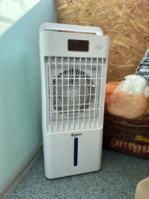 Кондиционер напольный продам