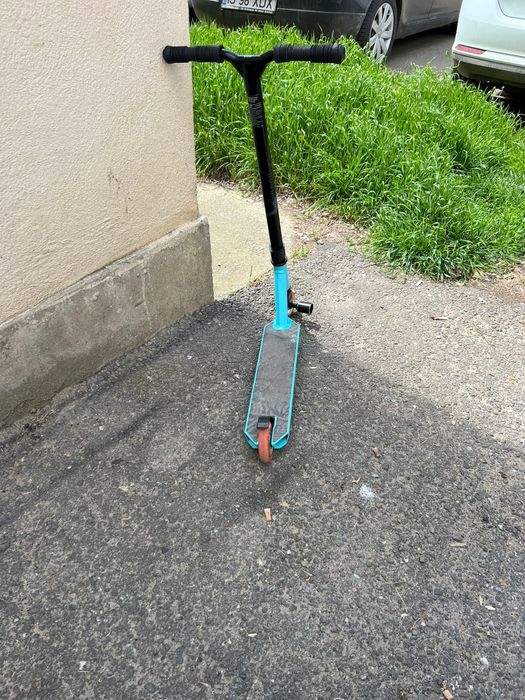 Trotinetă freestyle Oxelo – perfectă pentru trick-uri!