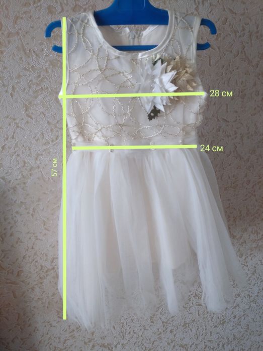 Платье на девочку
