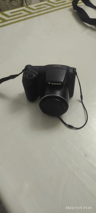 Фотоаппарат Canon SX 400 IS.