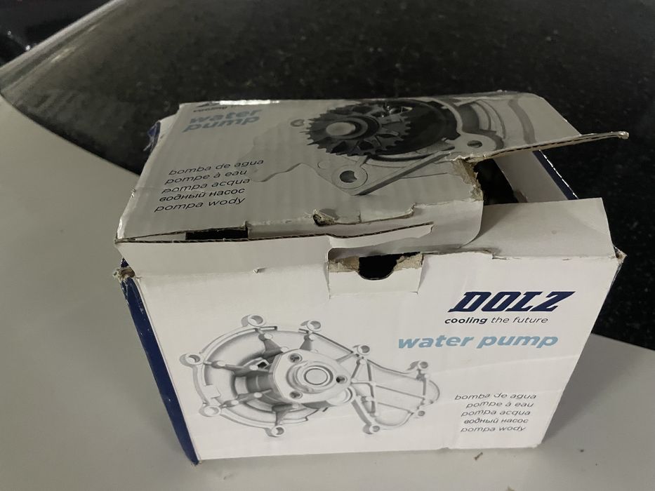 помпа bmw 4,4 х5