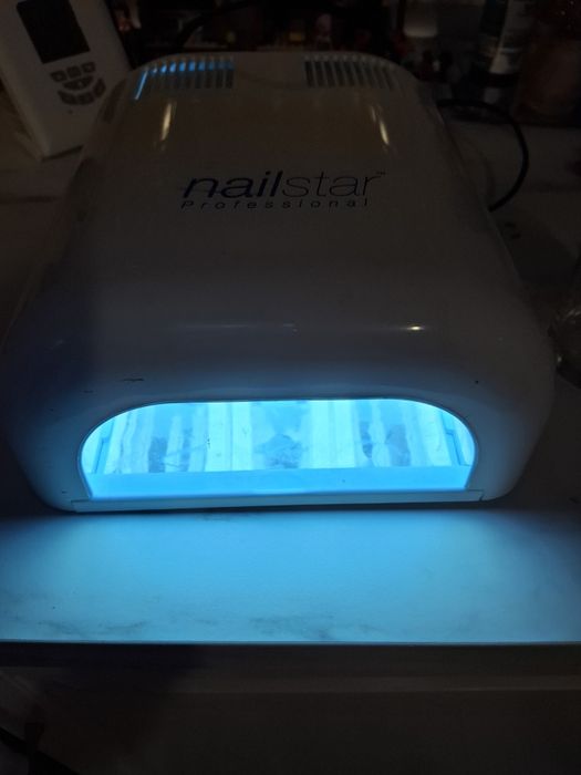 Lampa de unghii cu UV