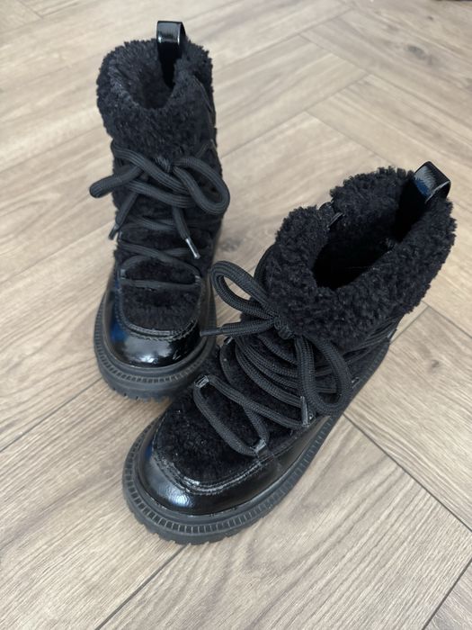 Продам детские ботинки Zara(оригинал) чек есть