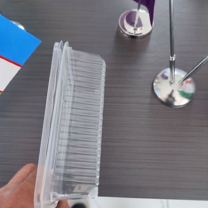 Odnorazovaya posuda bir martalik idishlar