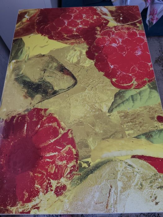 Продам стол кухонный