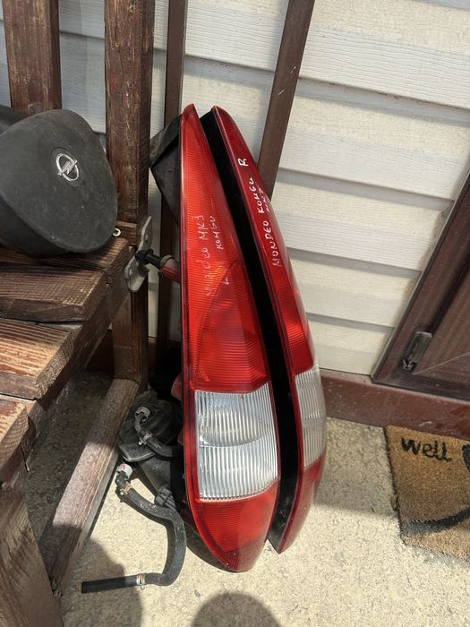 Стоп/Стопове за Форд Мондео комби МК3 до 2008г.!