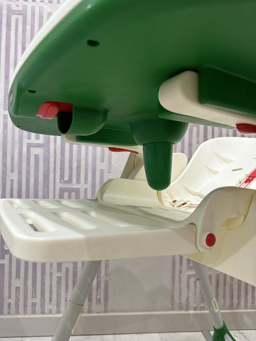 Детский стульчик для кормления