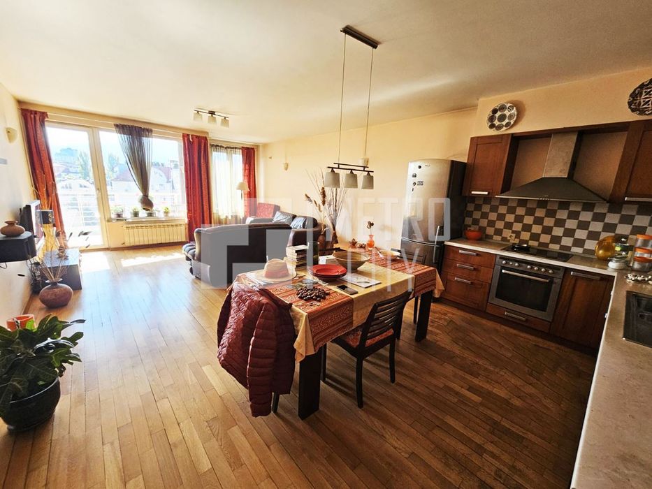 Продава се Тристаен апартамент в София, Хладилника - 127 кв.м за 3008 €/кв.м - Снимка #4