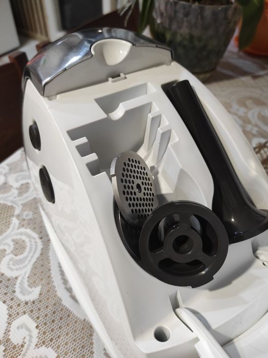 TEFAL. месомелачка  1800w.