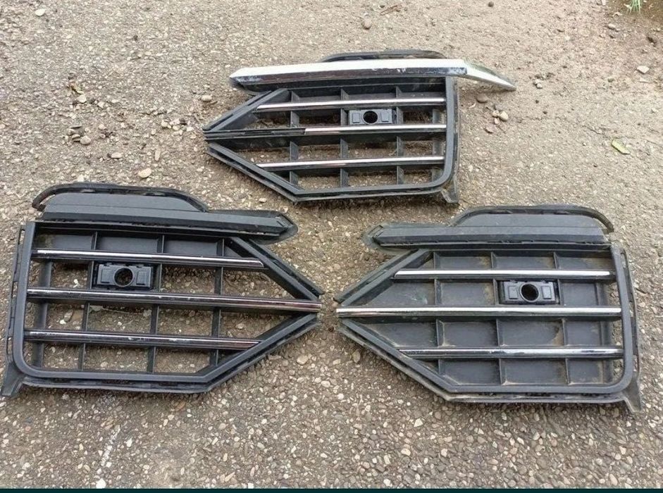 Grila proiector Vw Touareg CR 2019/2020/2021/2022/2023/2024