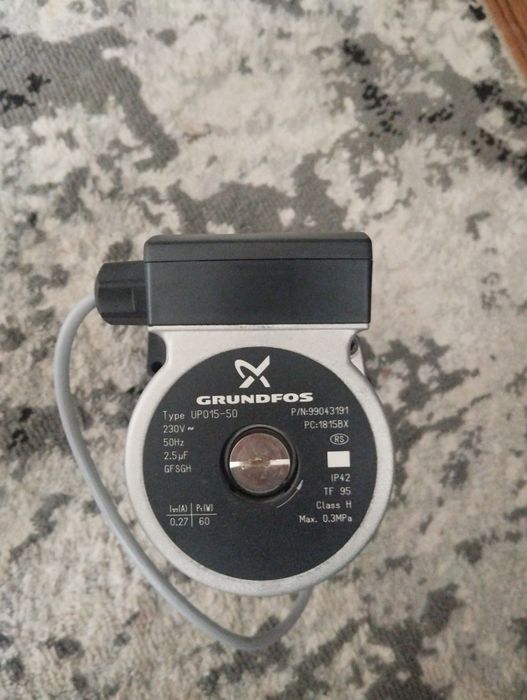 Циркуляционный насос (двигатель) Grundfos запчаст для двухконтурный ко