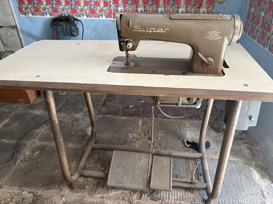 Maşină de cusut SUPER