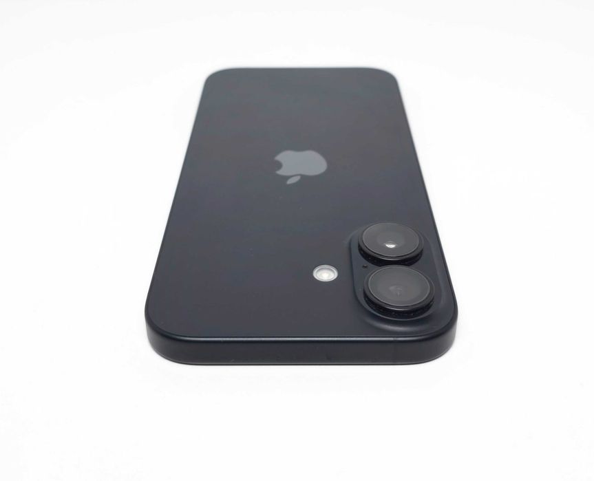 iPhone 16 128GB Black