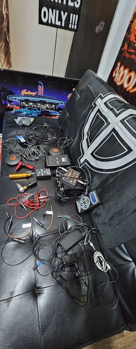Doar la pachet! Schimb cu chopper, rulotă, arbaleta, pusca, pistol.