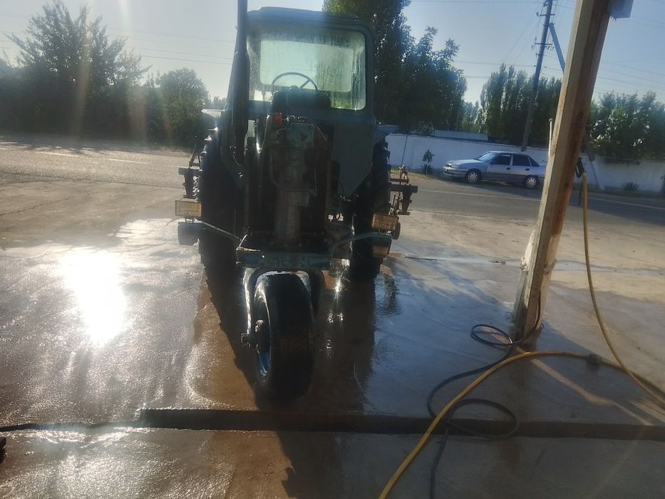 MTZ  80 kichkina kabina