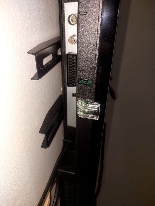 Телевизор продаётся хорошем состоянии