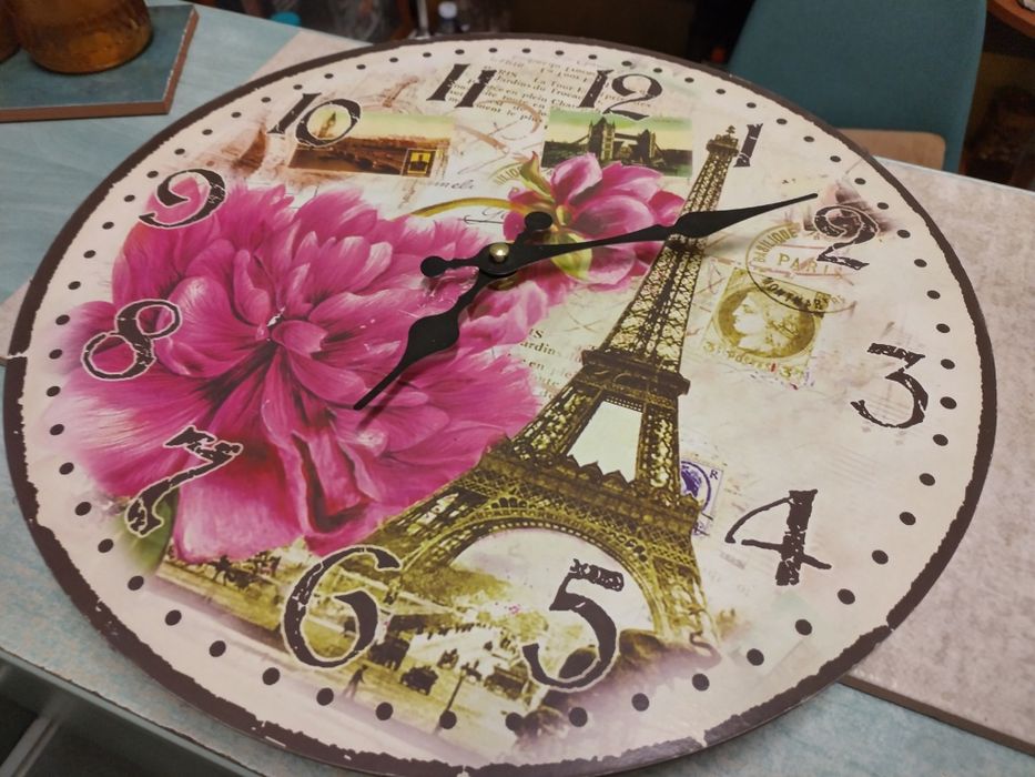 Стенен часовник  с цветя 35 sm  - Винтидж стил