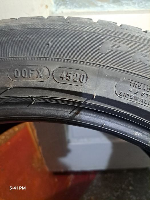 Set 4 anvelope 225/50/18