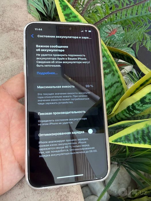 Iphone XS Max 16+ qilingan zur