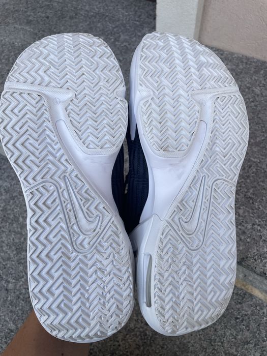 Nike LeBron Witness 6