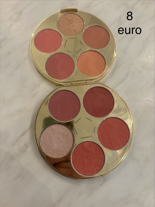 Оригинални палитри сенки и руж