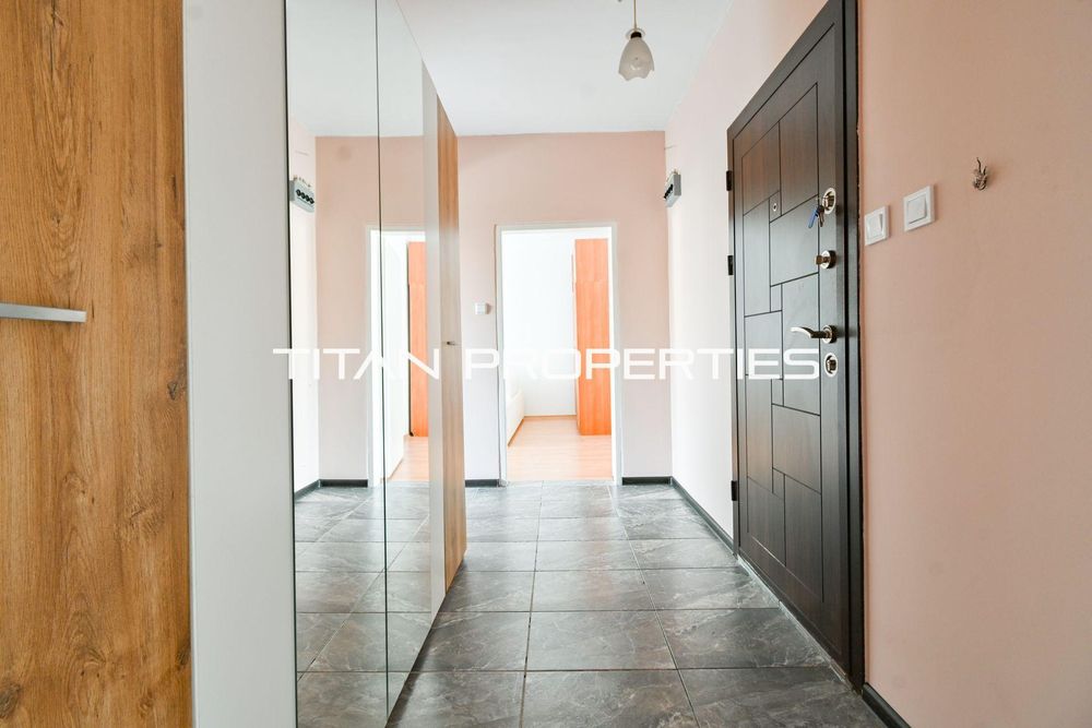 Продава се Двустаен апартамент в София, Надежда 2 - 65 кв.м за 1687 €/кв.м - Снимка #10